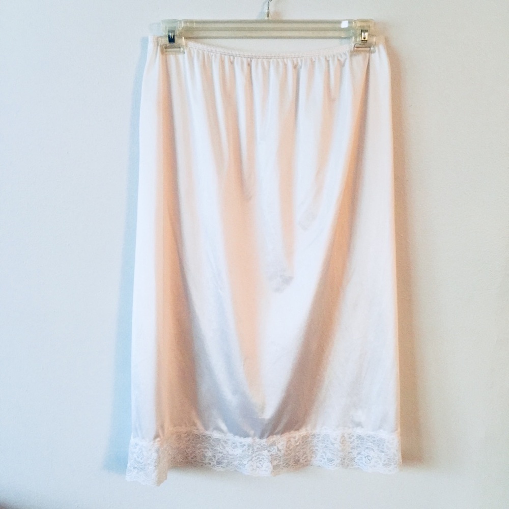 Sears Full Figure Half Slip Log XL Lace Trim White